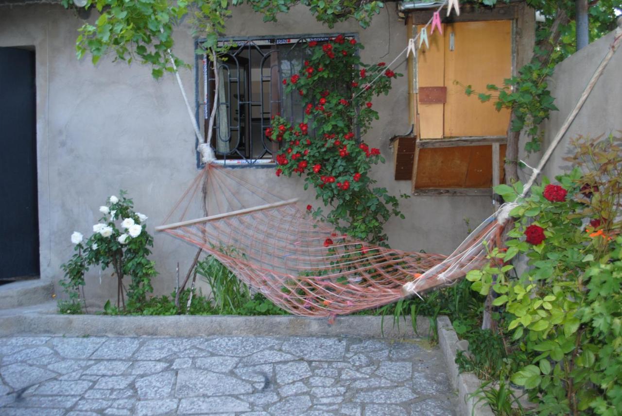 Family Guesthouse - Macharashvili Tbilisi Exterior foto